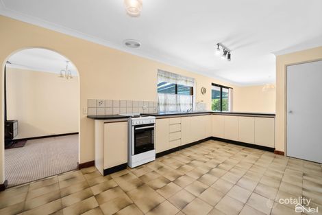 Property photo of 20 Onyx Road Mount Richon WA 6112