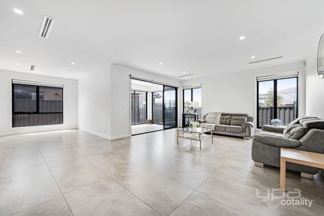 Property photo of 148 Highlander Drive Craigieburn VIC 3064