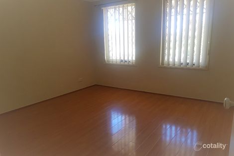 Property photo of 10 Lind Street Minto NSW 2566