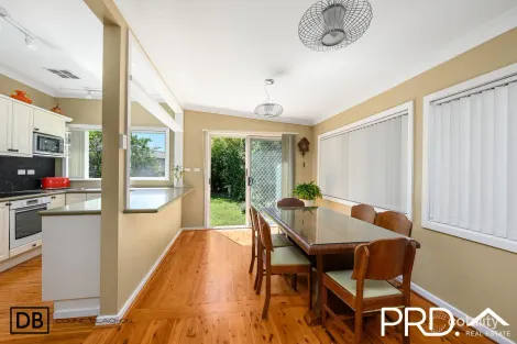 Property photo of 13 Denny Road Picnic Point NSW 2213