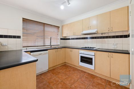 Property photo of 33 Odonnell Drive Caroline Springs VIC 3023