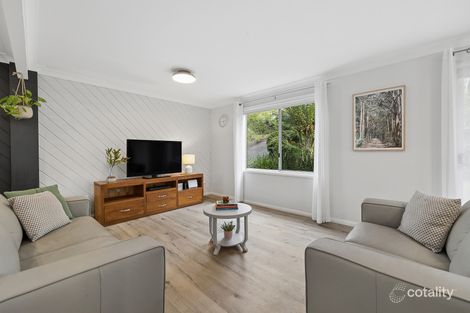 Property photo of 10 Esperance Place Yarrawarrah NSW 2233