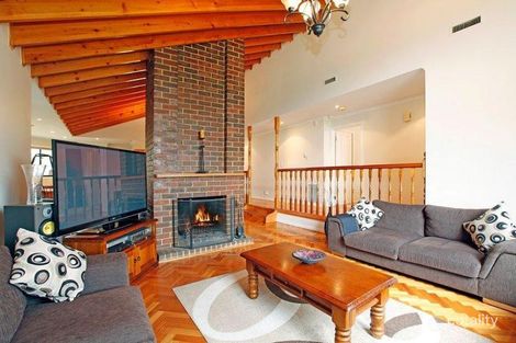 104 Prince Of Wales Ave, Mill Park, VIC 3082