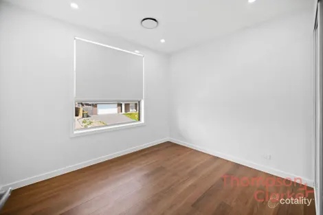 Property photo of 48 Malachite Street Chisholm NSW 2322