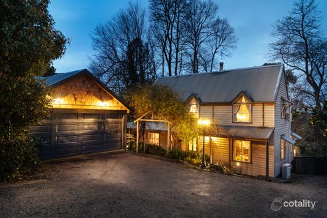 11 Beaconsfield-Emerald Rd, Emerald, VIC 3782