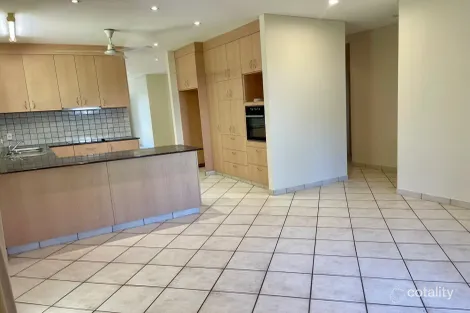 Property photo of 6 Hazelbane Place Woolner NT 0820