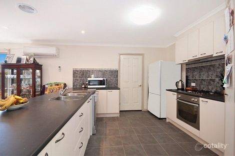 Property photo of 9 Kent Manor Hamilton VIC 3300