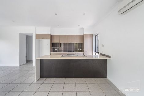 Property photo of 41 Hillview Crescent Little Mountain QLD 4551