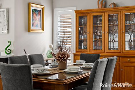 12 Gardenia Way, Caroline Springs, VIC 3023