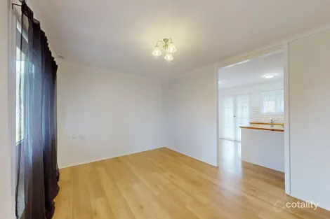 Property photo of 82 Jacaranda Street West Albury NSW 2640