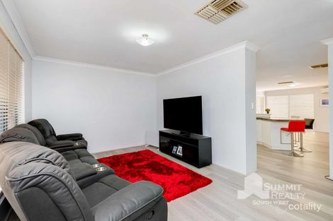 Property photo of 5 Aralia Place Eaton WA 6232