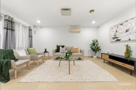 Property photo of 7 Sharne Court Cranbourne North VIC 3977