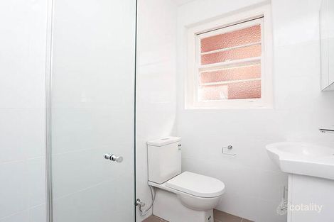 Property photo of 2/48 Sir Thomas Mitchell Road Bondi Beach NSW 2026