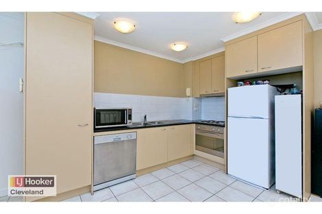 Property photo of 15/89A Bay Terrace Wynnum QLD 4178