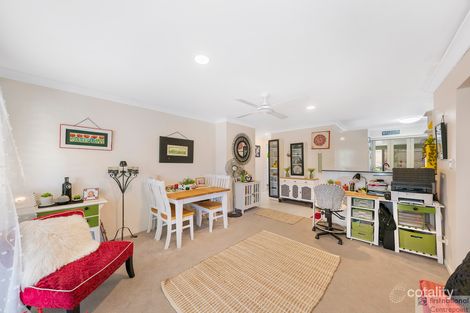 Property photo of 2/28 Botanical Drive Labrador QLD 4215