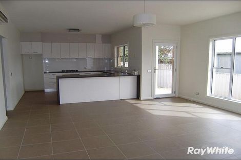 Property photo of 2/108 Neale Street Flora Hill VIC 3550