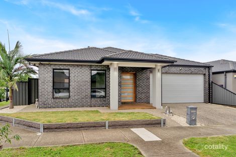 Property photo of 54 Peppertree Parade Craigieburn VIC 3064