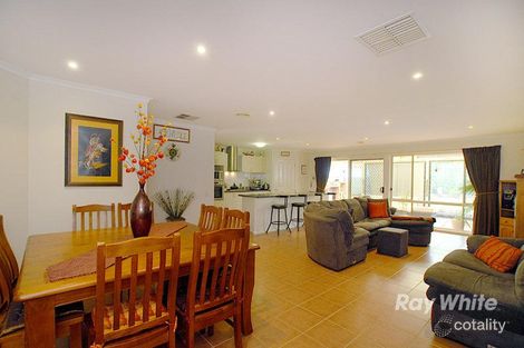 Property photo of 8 Caulfield Court Narre Warren VIC 3805