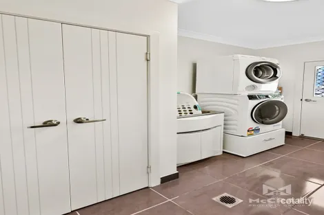 Property photo of 17 Ada Place Bowen QLD 4805