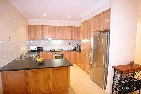 Property photo of 11 Aldercress Close Craigieburn VIC 3064