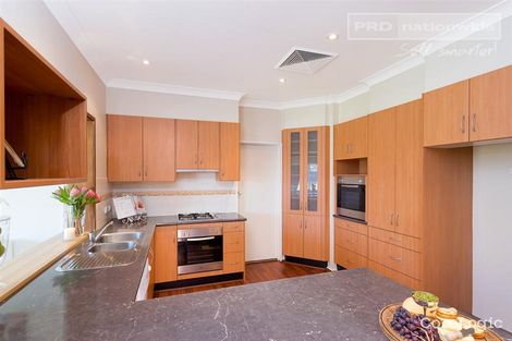 Property photo of 17 Dalkeith Avenue Lake Albert NSW 2650