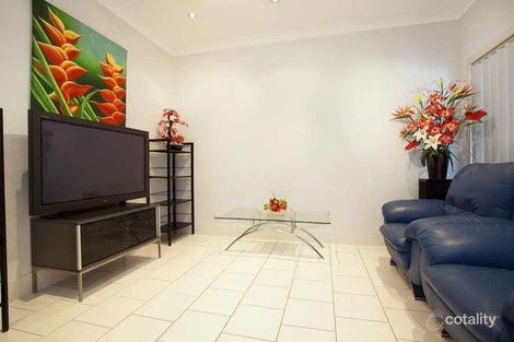 Property photo of 21 Ferraro Crescent West Hoxton NSW 2171