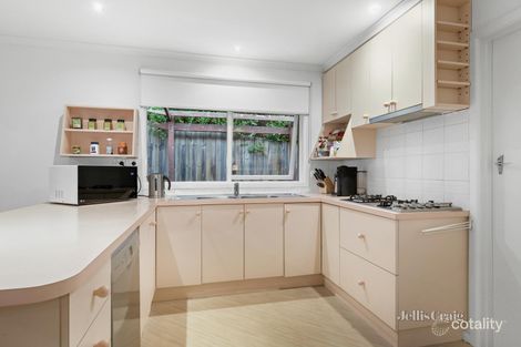Property photo of 35 Windella Quadrant Doncaster VIC 3108