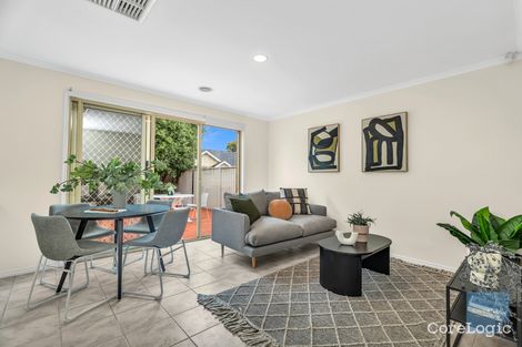 Property photo of 14 Moreton Close Caroline Springs VIC 3023