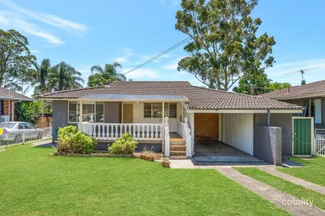 Property photo of 30 Bligh Avenue Lurnea NSW 2170