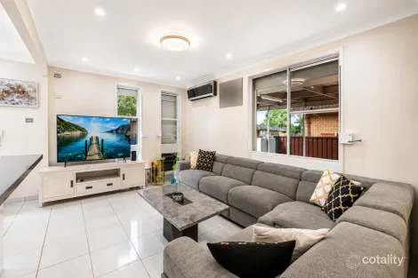 Property photo of 23 Dickens Road Wetherill Park NSW 2164