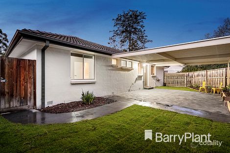 Property photo of 32 Croydondale Drive Mooroolbark VIC 3138