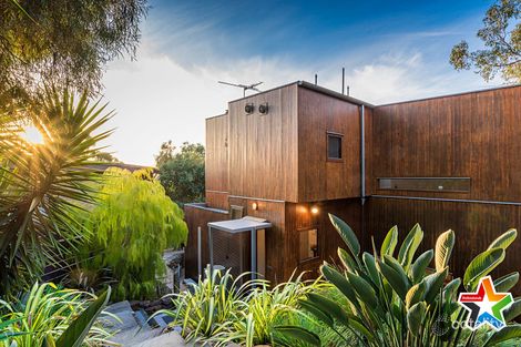 18 Sunrise Hill Rd, Montrose, VIC 3765