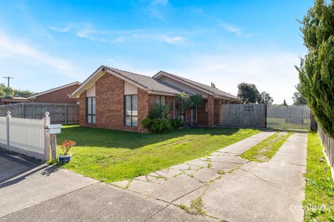 21 Manningtree Pde, Craigieburn, VIC 3064