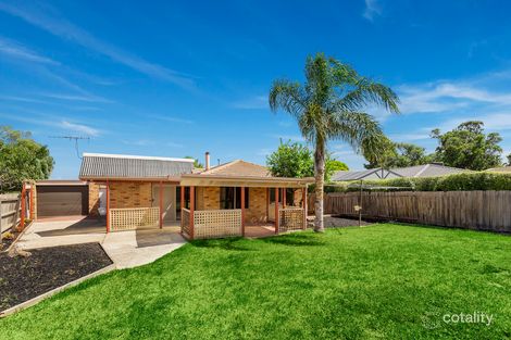 Property photo of 32 Grenda Drive Mill Park VIC 3082