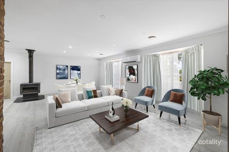 Property photo of 18 Elm Way Jerrabomberra NSW 2619
