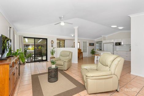 Property photo of 6 Grassmere Court Banora Point NSW 2486