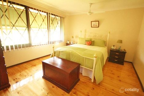 Property photo of 7 Aroa Place Glenfield NSW 2167