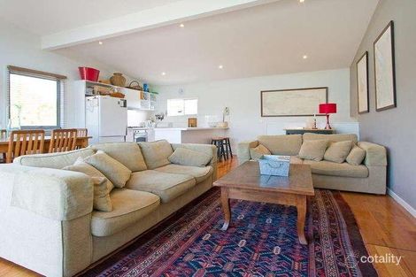 Property photo of 8 Coutts Court Blairgowrie VIC 3942