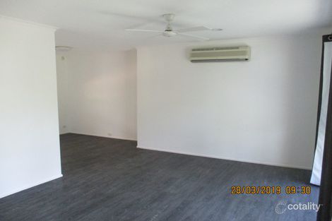 Property photo of 13 Duesbury Crescent Edens Landing QLD 4207