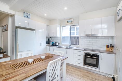 1a/10 Sunshine Pde, Miami, QLD 4220