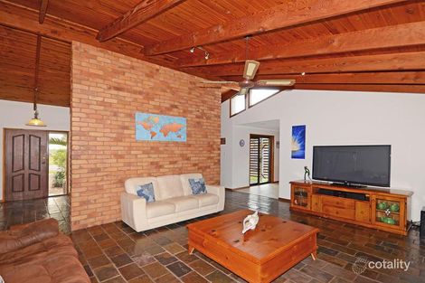 Property photo of 3 Moolyyir Street Urangan QLD 4655