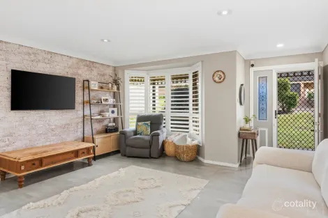 Property photo of 8 Kyamba Crescent Maryland NSW 2287