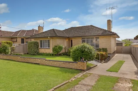 Property photo of 2 Britain Street Long Gully VIC 3550