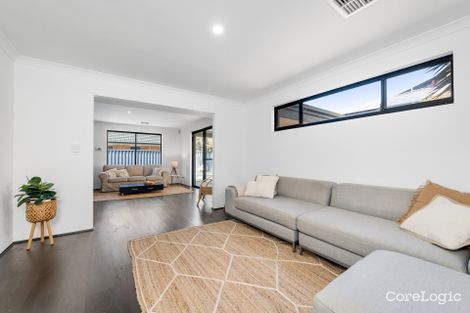 Property photo of 26 St Albans Promenade Canning Vale WA 6155