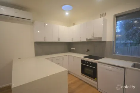 Property photo of 4/4 David Road Springwood NSW 2777