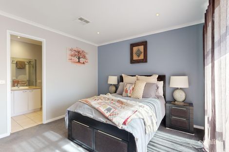 Property photo of 1 Lagana Drive Shepparton VIC 3630