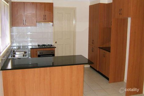 Property photo of 5 Cook Place West Hoxton NSW 2171