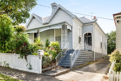 Property photo of 4 Laurel Bank Parade Newtown VIC 3220
