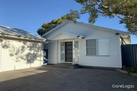 Property photo of 11A Hume Boulevard Killarney Vale NSW 2261