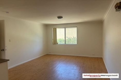 Property photo of 10/81 Collett Street Queanbeyan NSW 2620